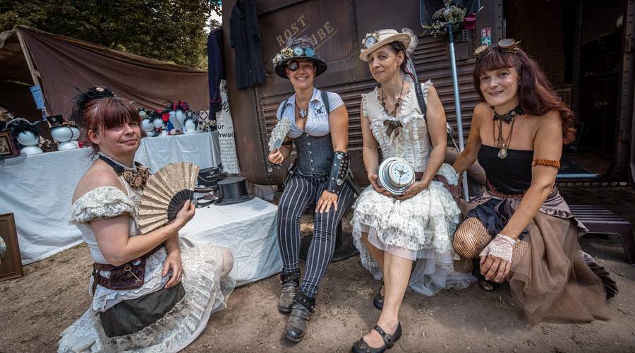 7 Steampunk-Picknick_Koethen (C) Patrick Lange.jpg